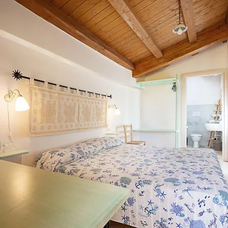 Oda ve Kahvaltı Edomat Monserrato