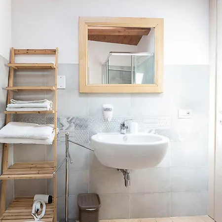 Edomat Oda ve Kahvaltı 3*