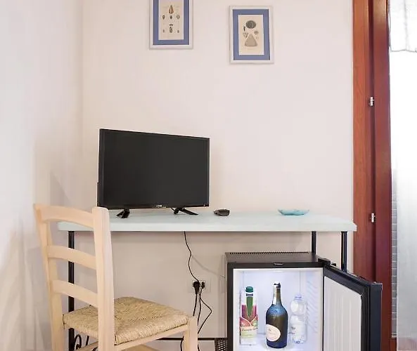 Edomat Nocleg ze śniadaniem Monserrato